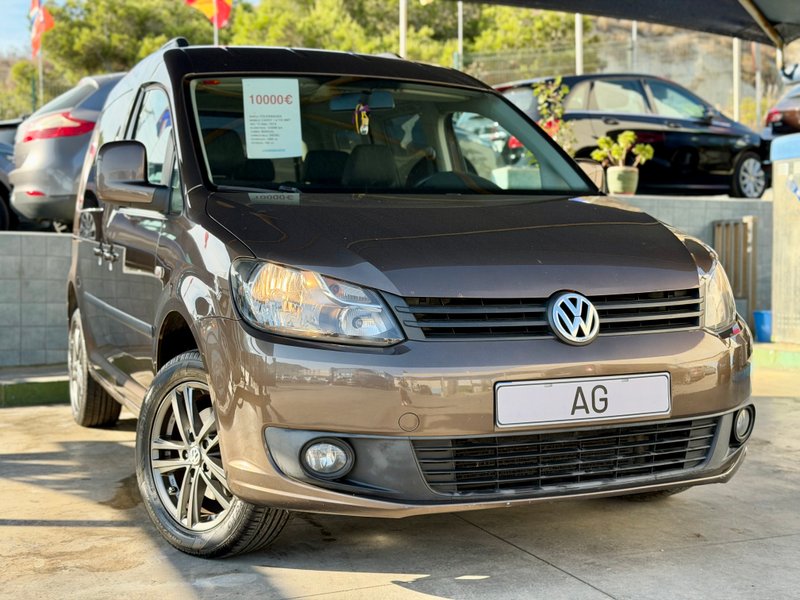 Volkswagen Caddy 2010 - foto 1