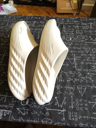 Chanclas Tenth Blancas Hombre
