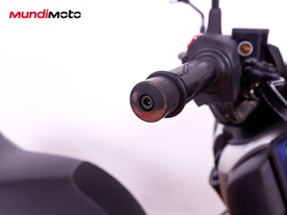 YAMAHA X-MAX 400 ABS