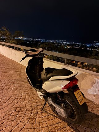 Yamaha Jog RR Scooter Blanca