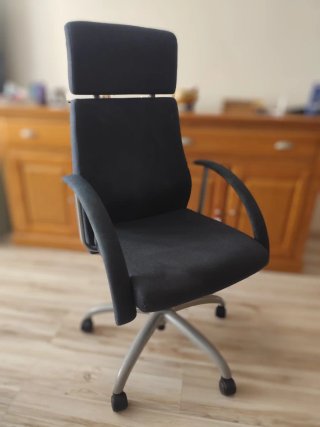 Silla de oficina ergonómica