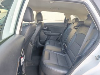 Kia Niro 1.6 GDi HEV 104kW (141CV) Drive