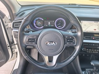 Kia Niro 1.6 GDi HEV 104kW (141CV) Drive