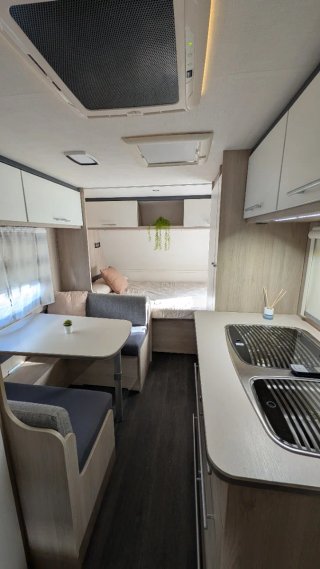Caravana Sterckeman 490PE Kids + accesorios