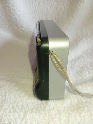 Radio Portátil INDIN BC-R90 AM-FM