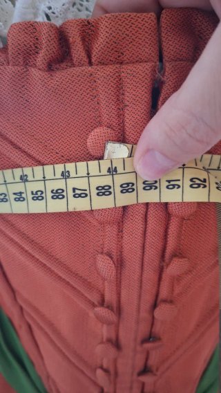 Traje de Fallera + 2 corpiños y zapatos