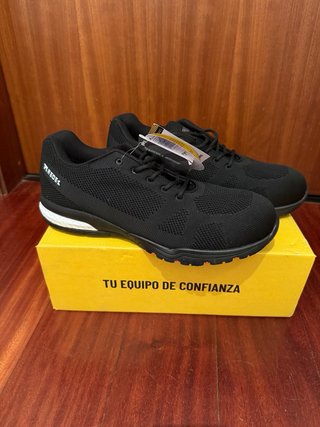 Zapatos de Seguridad Paredes Talla 42 Nuevos