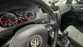 Volkswagen GOLF VARIANT BUSINESS  NAVI 1.6 TDI 105 BMT (2014)