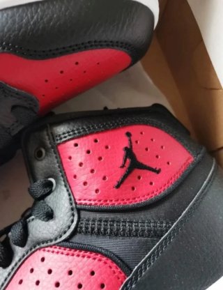 Zapatillas Nuevas Air Jordan Jumpman Talla 43 Caja
