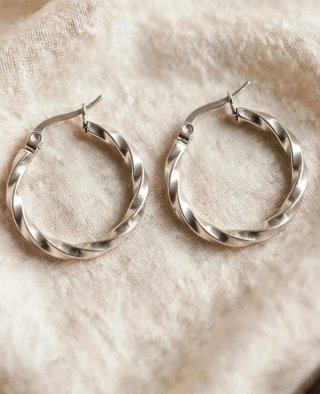 Pendientes plateados