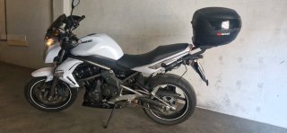 Kawasaki ER6n Blanca