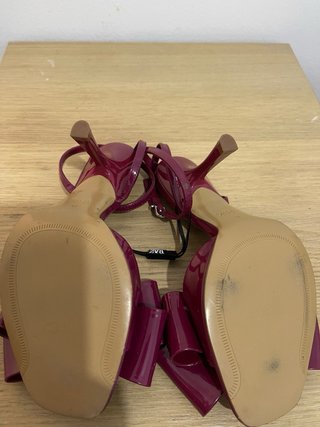 Tacones Zara Lazo Morado Talla 37