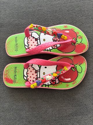 Ciabatte Hello Kitty Taglia 35