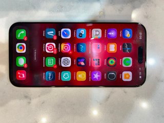 iPhone 16 Pro Max 256GB - salud de batería 93%