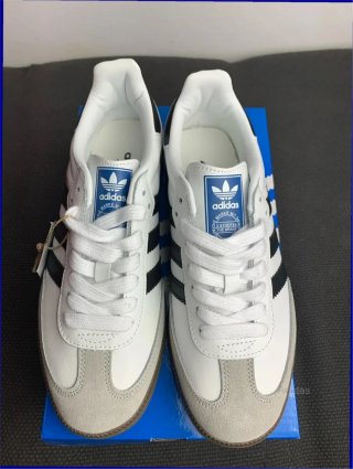 Adidas Samba Talla 41 Blancas y Negras