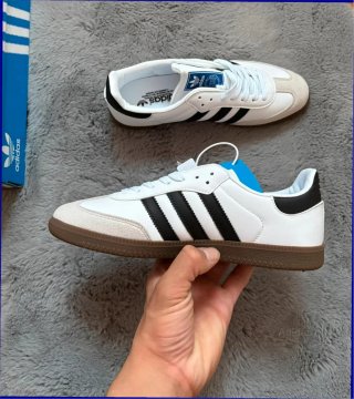 Adidas Samba Talla 45 Blancas y Negras