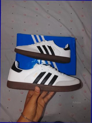Adidas Samba Talla 40 Blancas y Grises