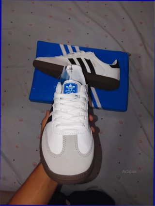 Adidas Samba Talla 40 Blancas y Grises