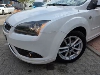 Ford Focus CC 100 cv etiqueta C