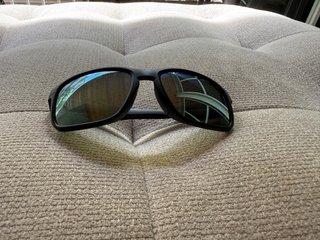 Gafas de sol polarizadas negras