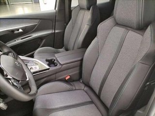PEUGEOT 3008 Hybrid 2 225 e-EAT8 / ALLURE