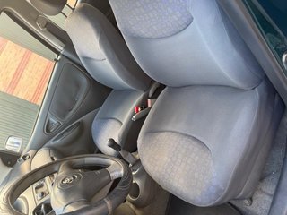 Toyota Yaris 2002 1.0 gasolina