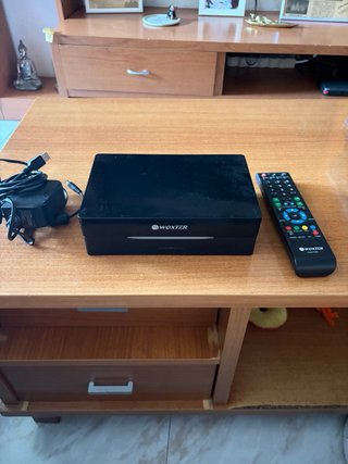 PACK TV 55’’ caja + DVD + Disco Duro + Altavoces