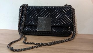 Bolso Purificación García charol negro