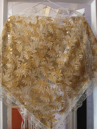Precioso Pico Baturra Bordado oro
