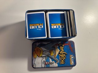Lote Club Penguin Card-Jitsu Topps: 270 Cartas
