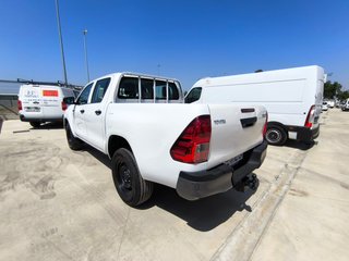 TOYOTA HILUX 2.4 D4D 150CV DOBLE CABINA GX