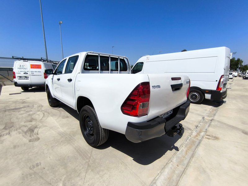 Toyota Hilux 2022, foto 5