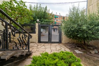 Tu casa con jardín en el centro de Amposta