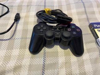 Consola PS2 Negra + Mando + 5 Juegos + Cables