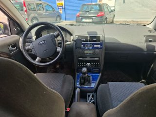 Ford Mondeo 2007 (negociable)
