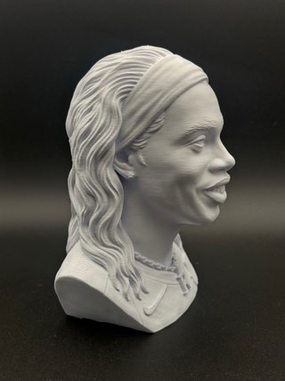 Busto Ronaldinho 3D 18cm Plastica