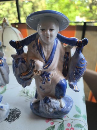 Figuras de porcelana,chinos pescadores (3 uds)