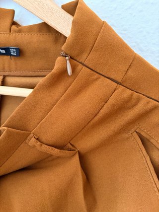 Pantalón Stradivarius Marrón