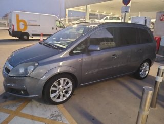 Opel Zafira 2007 vendo o cambio