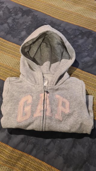Casaco com capuz GAP tam. 3 anos