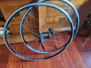 2 Llantas Bici Carrera 700/622 ( chimano) RS)