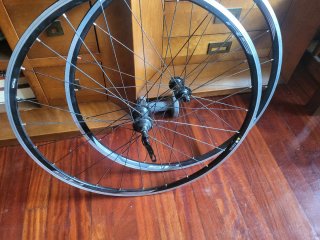 2 Llantas Bici Carrera 700/622 ( chimano) RS)