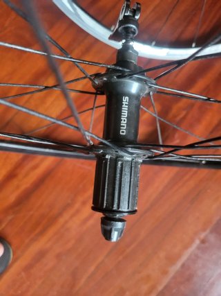 2 Llantas Bici Carrera 700/622 ( chimano) RS)