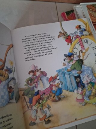Fábulas de La Fontaine (Grandes libros)