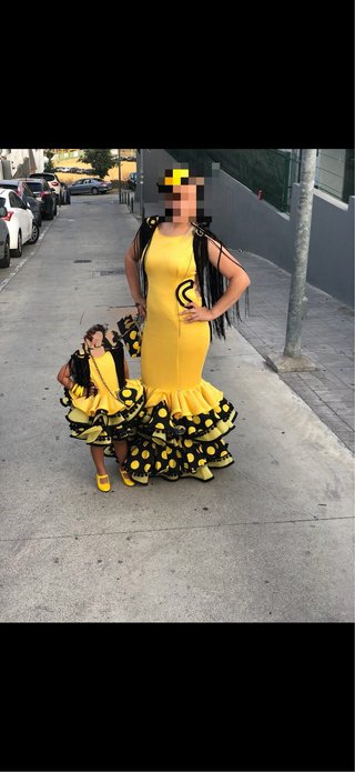 Traje de flamenca niña y adulta