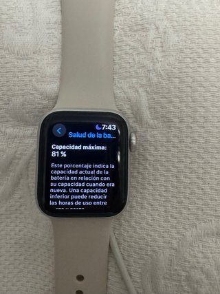 Apple Watch SE Plata