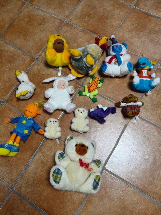 Lote de peluches variados