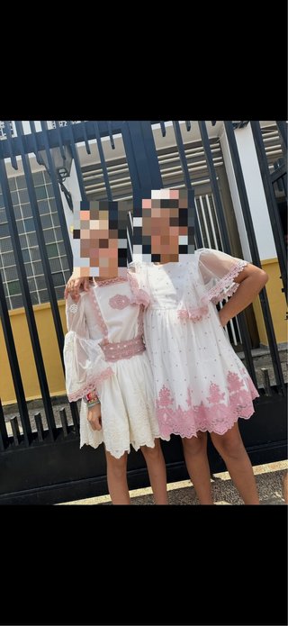Vestido de fiesta blanco y rosa