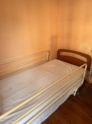 Cama articulada eléctrica domiciliaria mas colchon