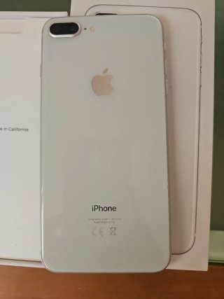 iPhone 8 Plus Silver /Blanco